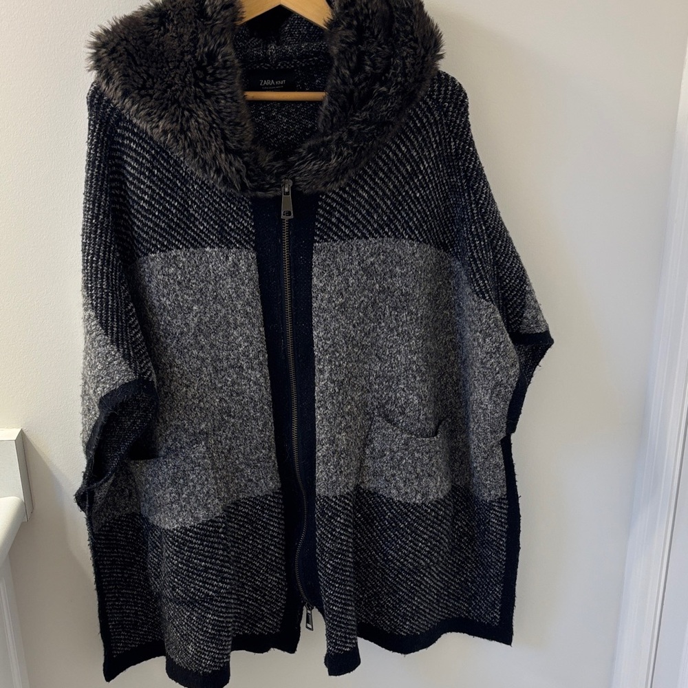 ZARA Poncho with Faux Fur Trim Hood, Sz M. - Picture 4 of 16